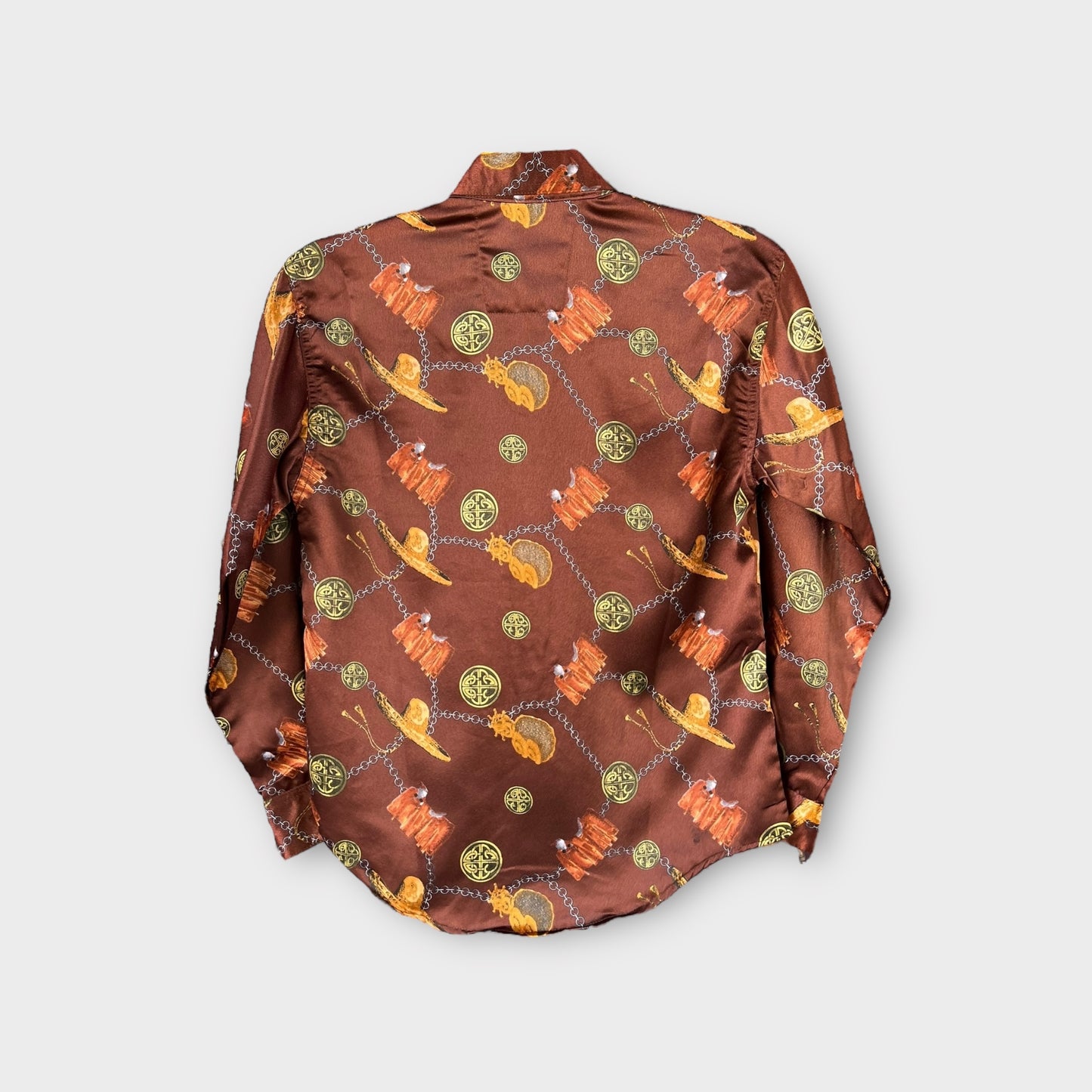 Camisa Satinada café con estampado “Jess”