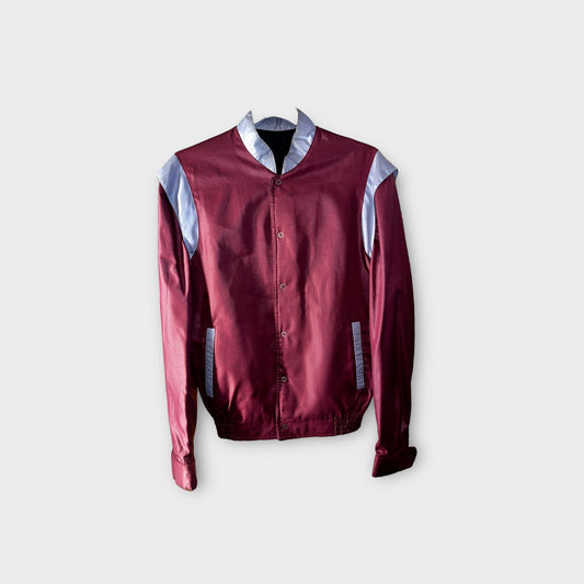 Chamarra color vino y gris 80’s 90’s