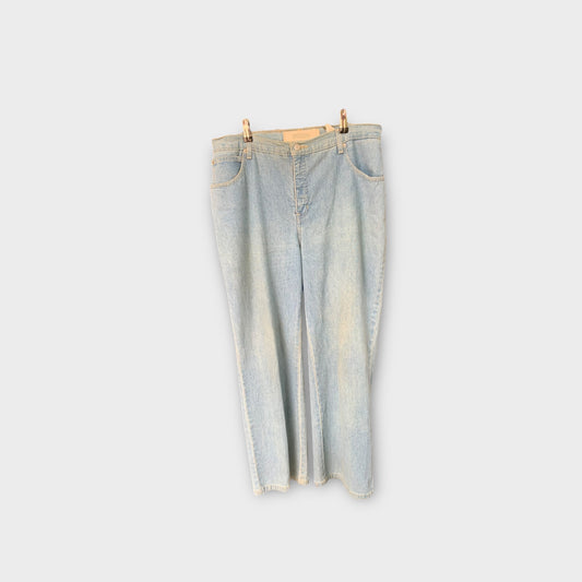 Pantalón de mezclilla claro con rayas Spach